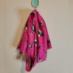 Vibrant Candor Pink Spring Thin Scarf NWT